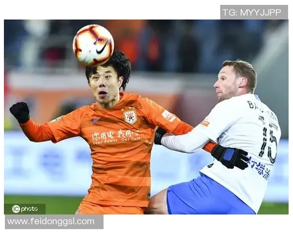 恒大与山东鲁能巅峰对决谁能在中超赛场再创辉煌